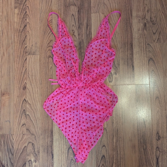 NWOT Tease Mini Hearts Flocked Mesh Romper in Pink, Size M - Picture 2 of 4